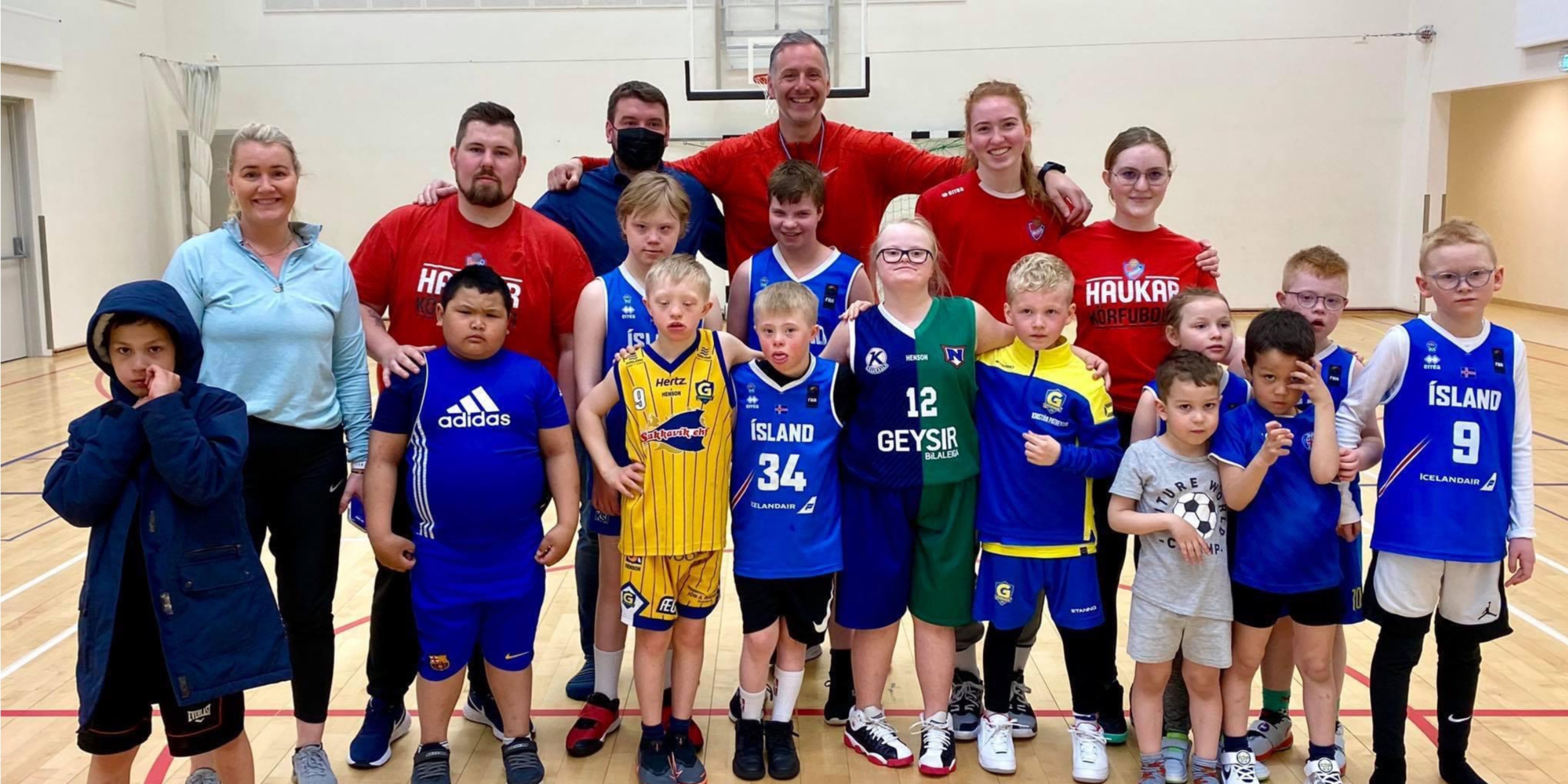 Hilmir and his peers during a basketball game in Iceland. Photo credits: Special Olympics Iceland.  