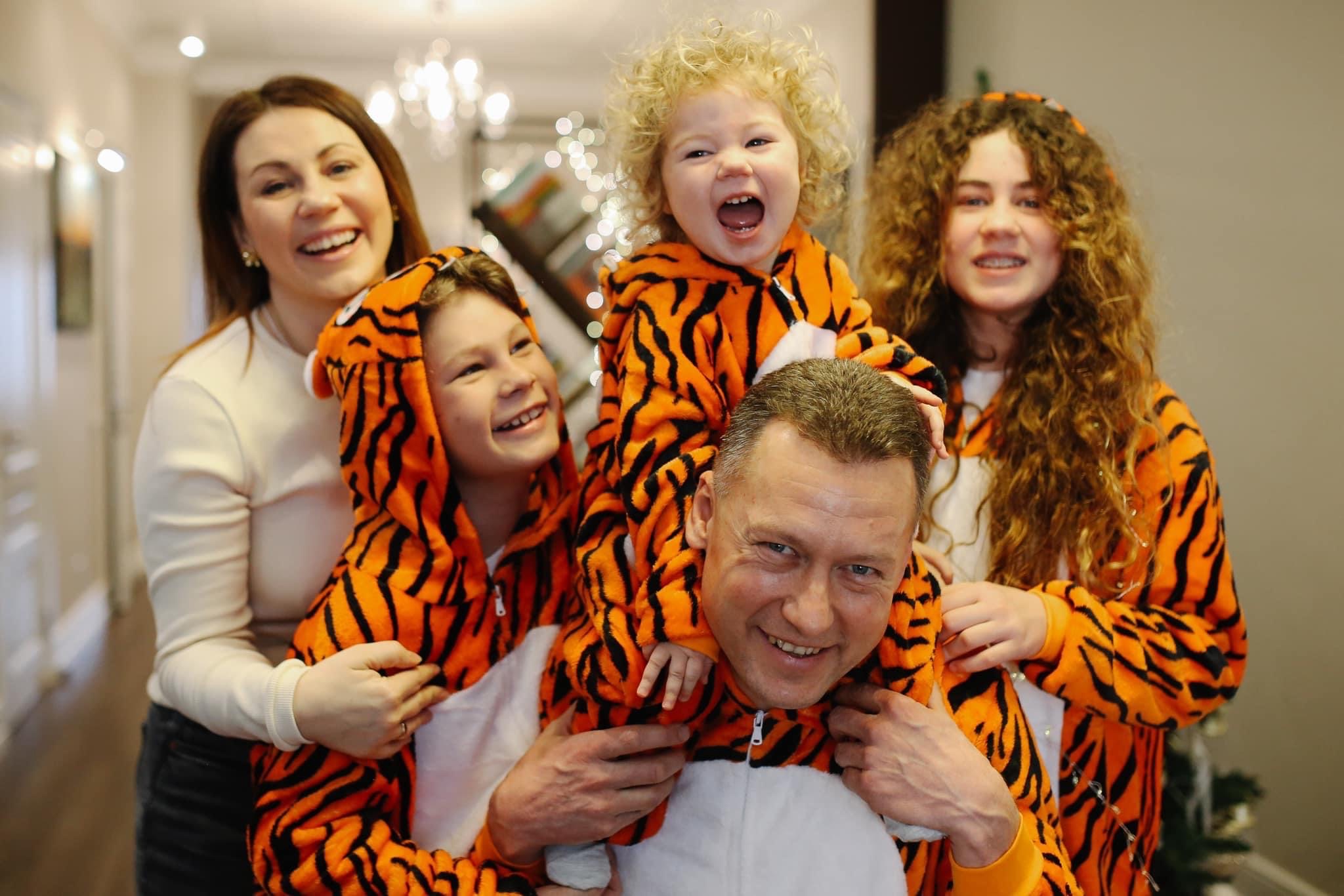 ​  Svitlana with her family two months before the war